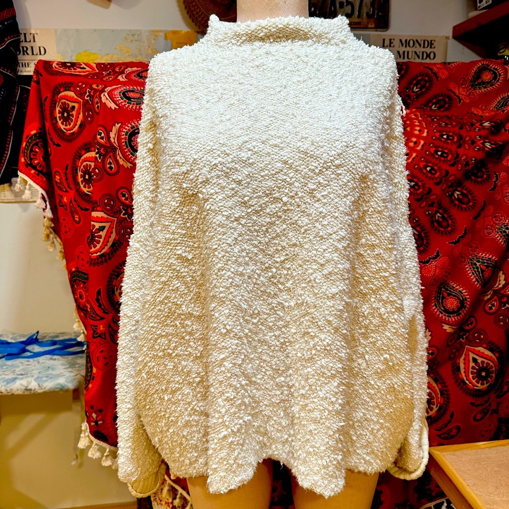 Free People oversize sweater, white/creme, not used